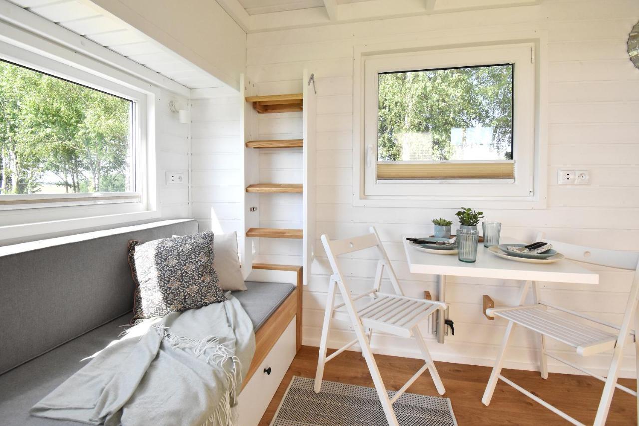Dadaj Park - Tiny House Villa Biskupiec  Buitenkant foto