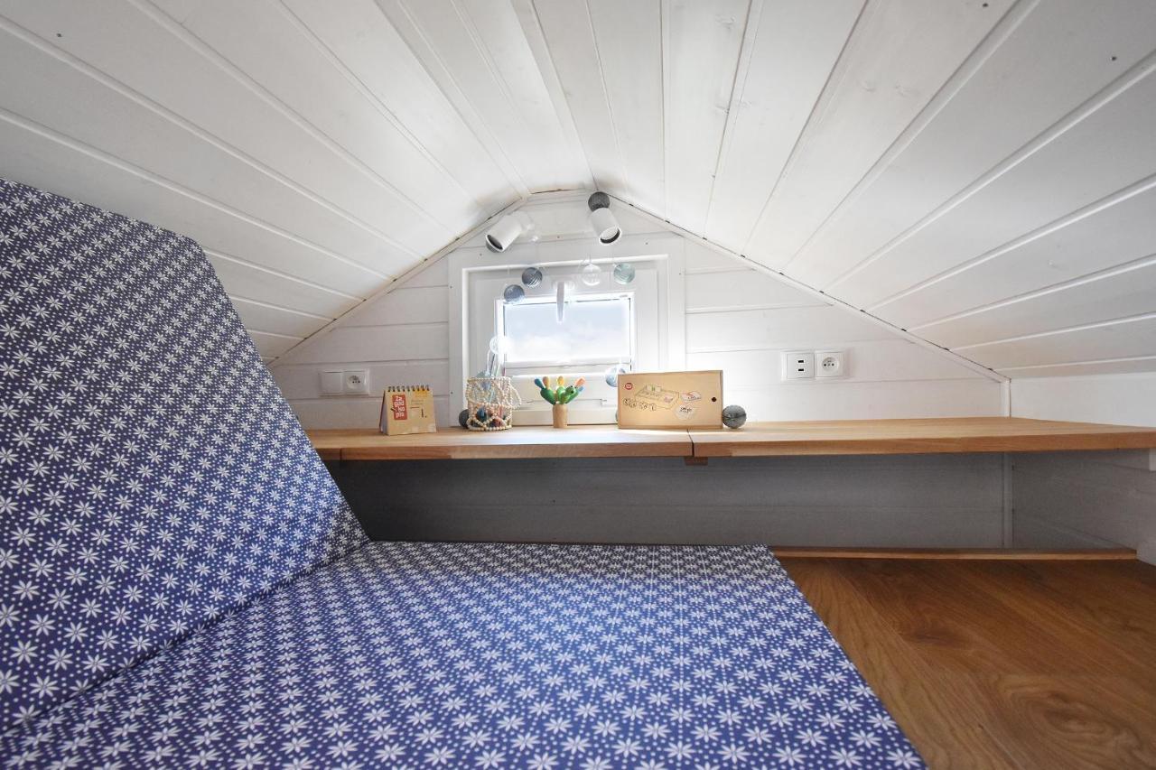 Dadaj Park - Tiny House Villa Biskupiec  Buitenkant foto